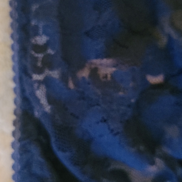 NWT lace thong panties - Picture 3 of 5